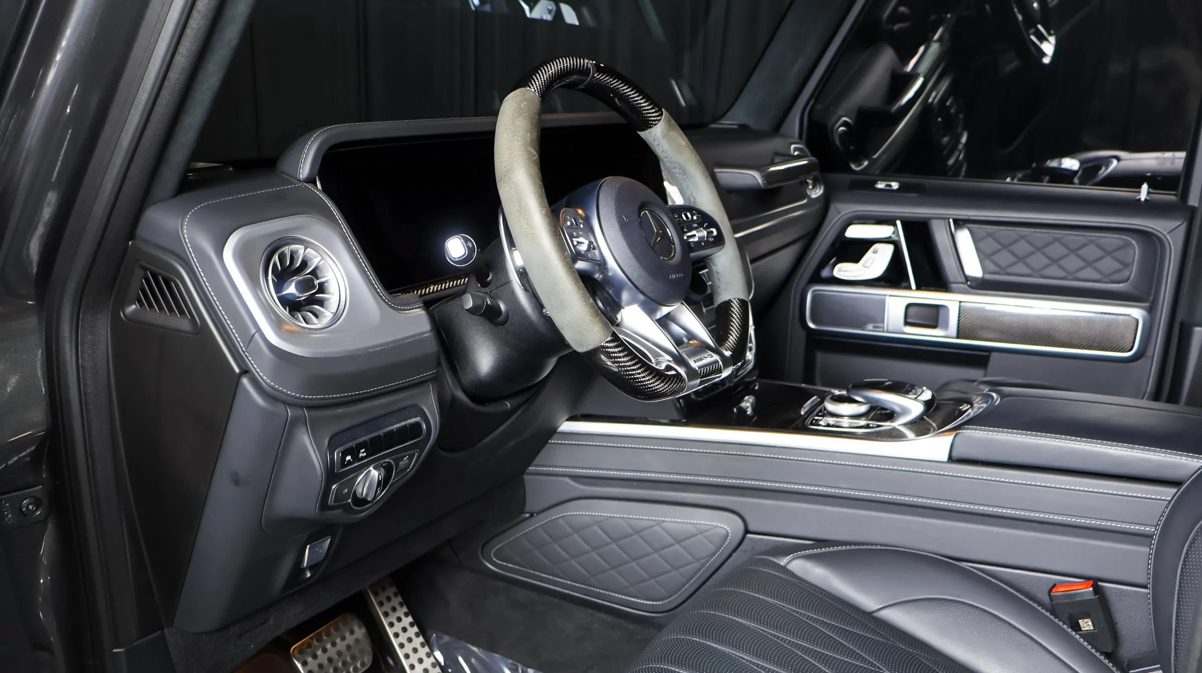 Used 2024 Mercedes-Benz G 63 AMG 4MATIC image 16