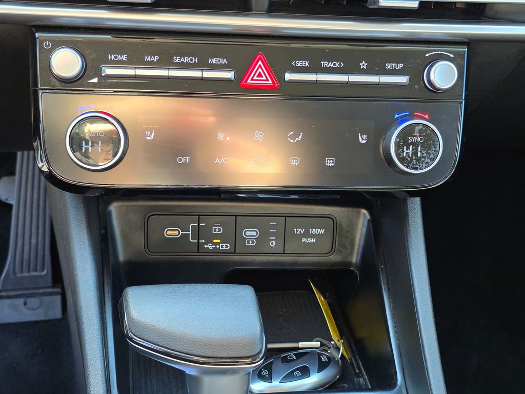 Used 2025 Hyundai Tucson SEL image 12