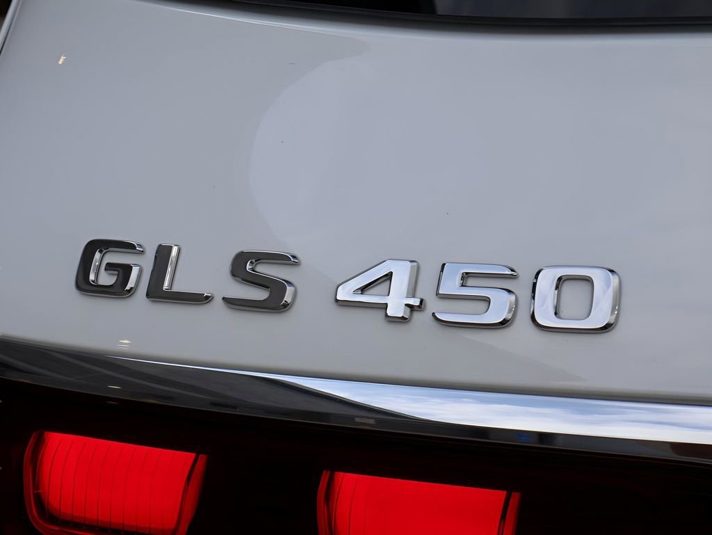 New 2025 Mercedes-Benz GLS 450 4MATIC image 8