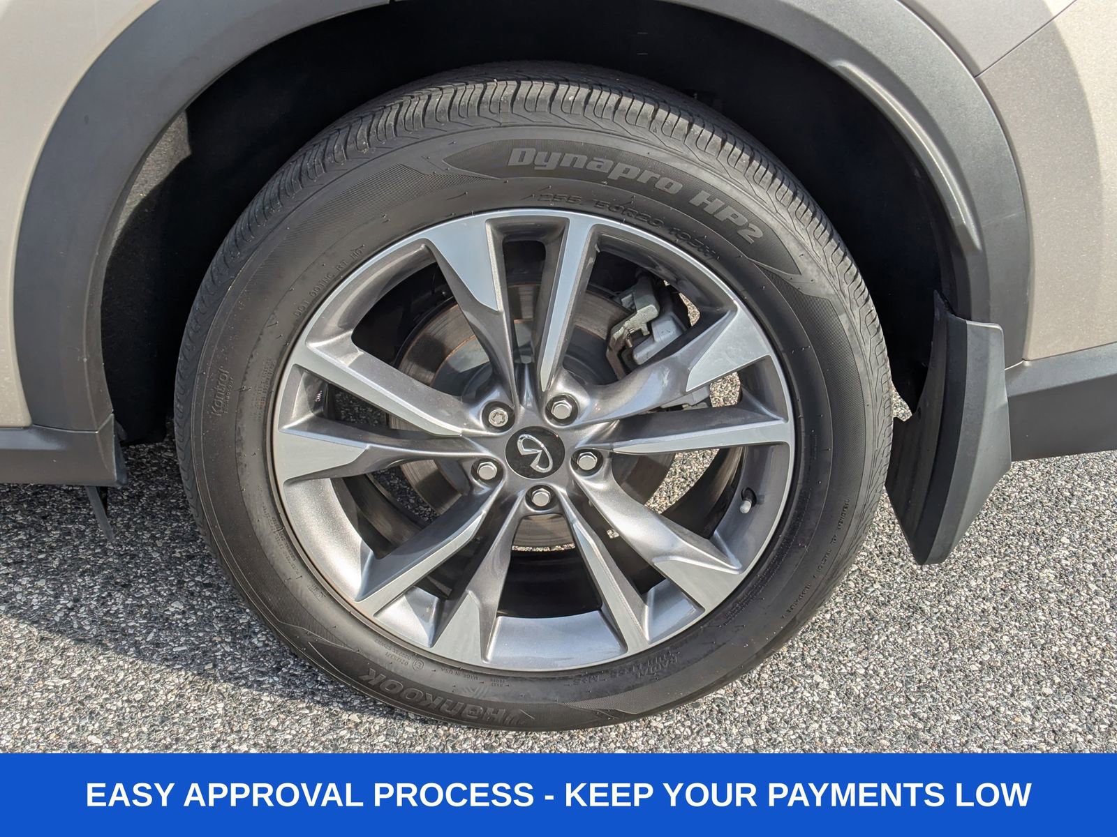 Used 2023 INFINITI QX60 Luxe w/ Performance Audio Package image 13