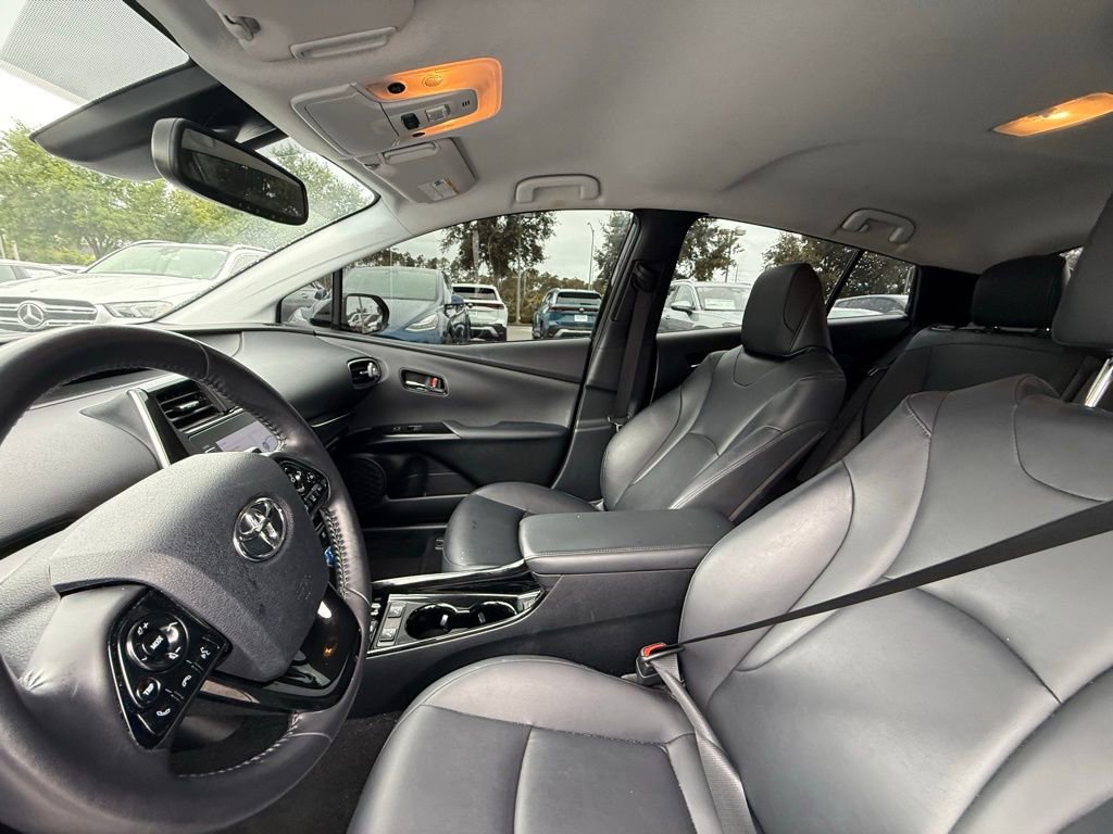Used 2022 Toyota Prius FWD image 19