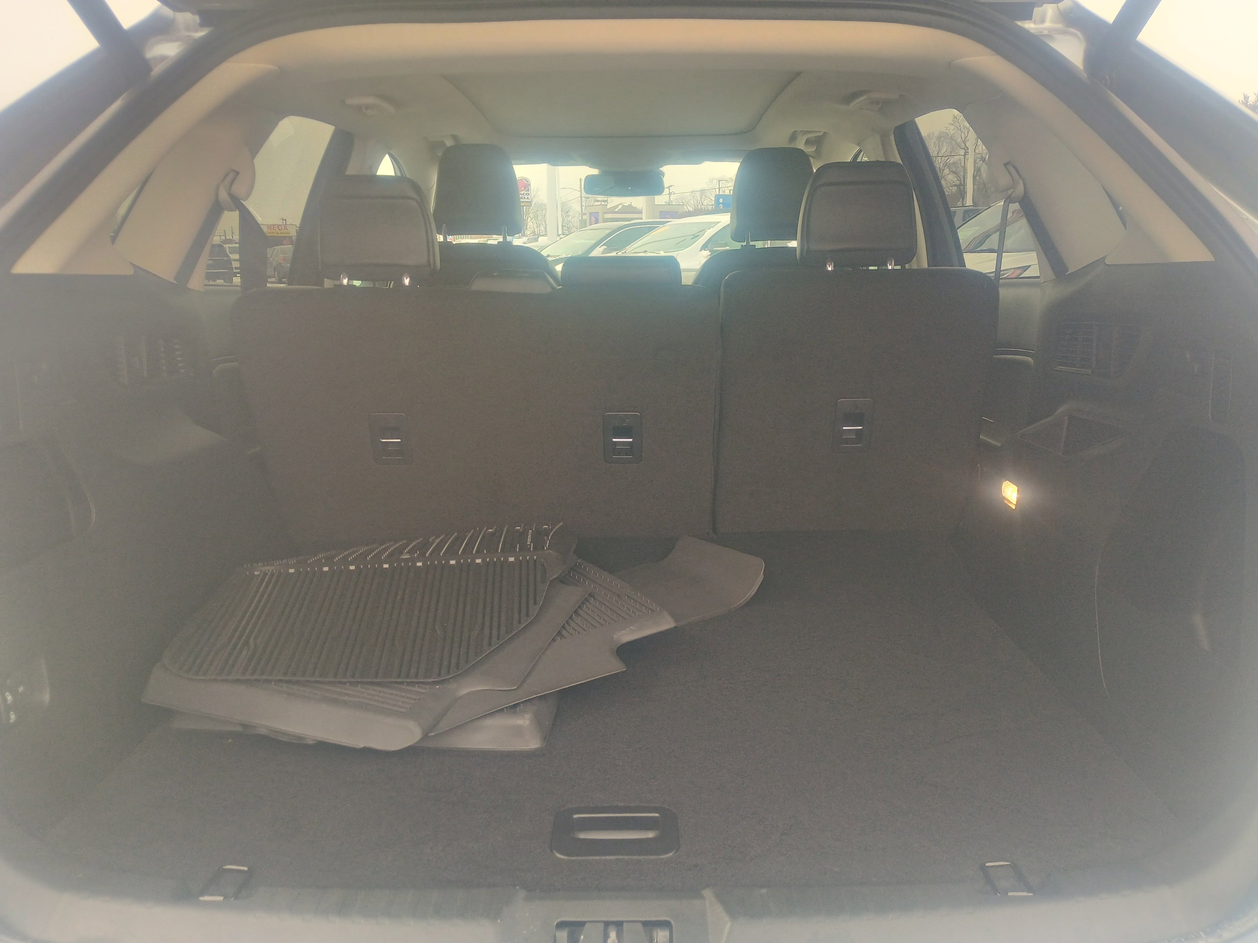 Certified 2024 Ford Edge SEL w/ Convenience Package image 11