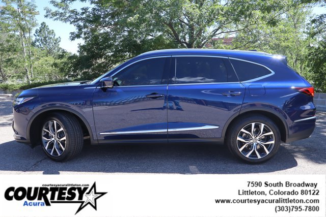 Used 2024 Acura MDX w/ Technology Package AWD/4WD image 3