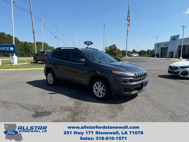 Used 2017 Jeep Cherokee Latitude w/ Safety/Convenience Group