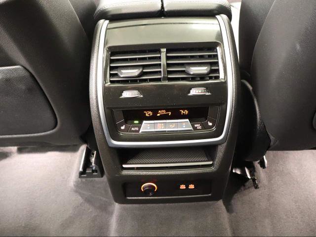 Used 2026 BMW X7 xDrive40i AWD/4WD image 31
