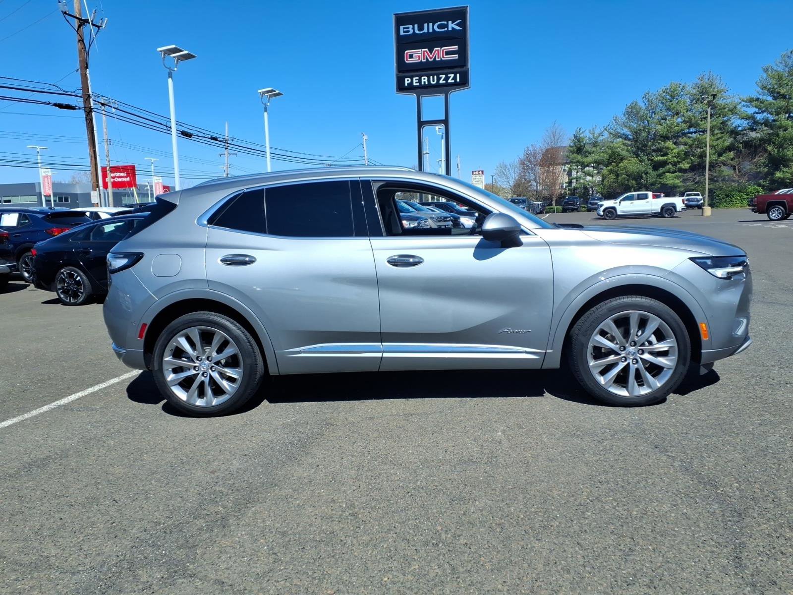 Certified 2023 Buick Envision Avenir image 2