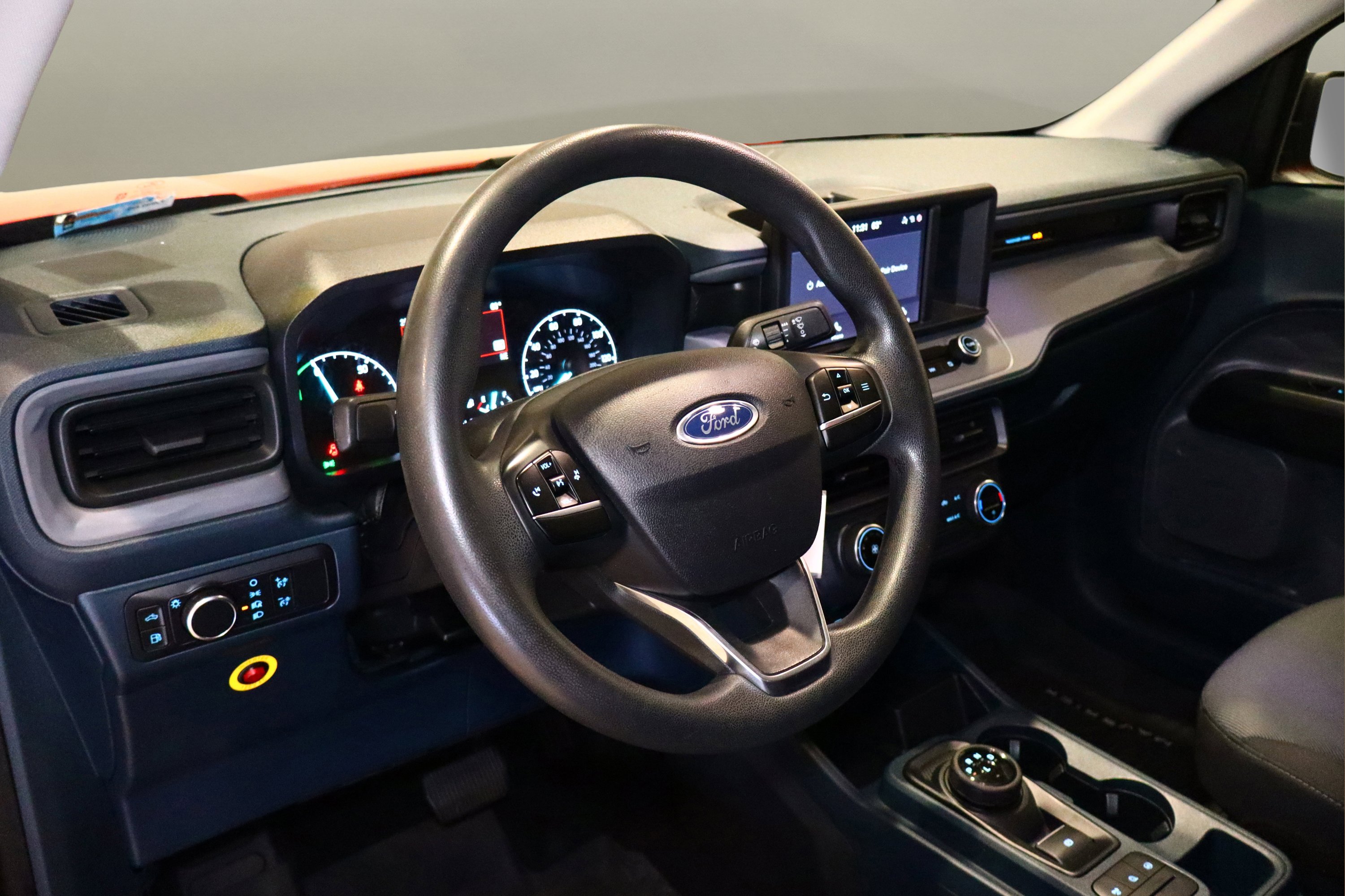 Used 2022 Ford Maverick XL image 7