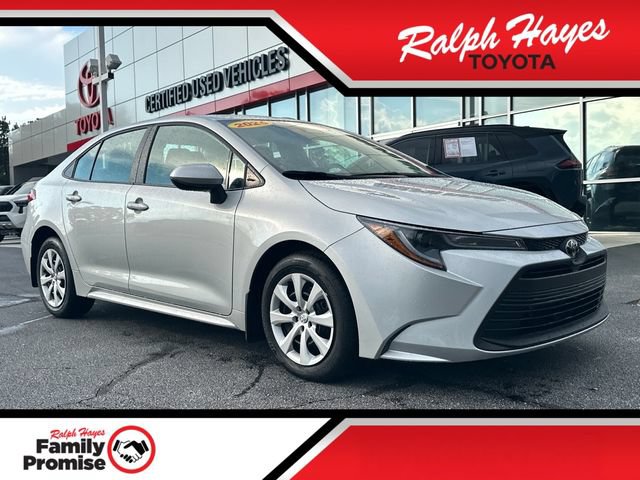 Used 2026 Toyota Corolla LE FWD image 1