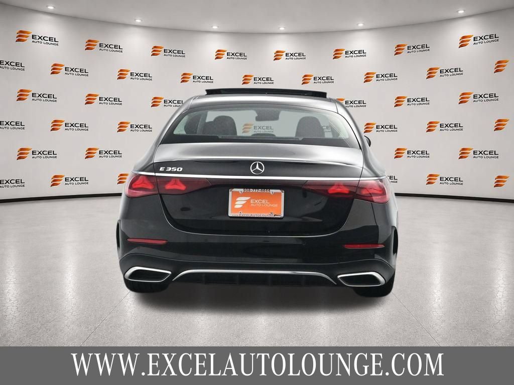 Used 2025 Mercedes-Benz E 350 Sedan image 4