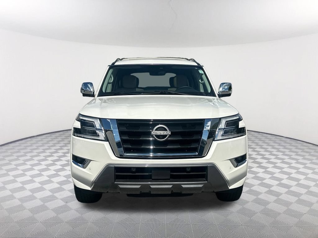 Used 2024 Nissan Armada Platinum w/ Captain's Chairs Package RWD image 2