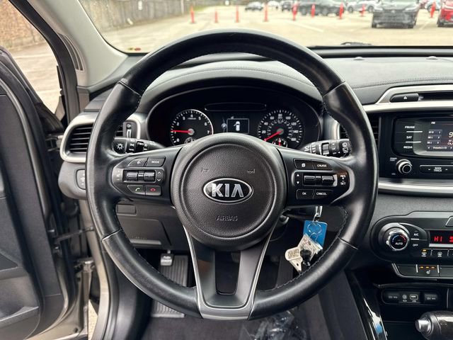 Used 2016 Kia Sorento EX image 26