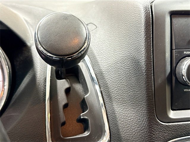 Used 2016 Dodge Grand Caravan SE w/ Quick Order Package 29E SE image 15