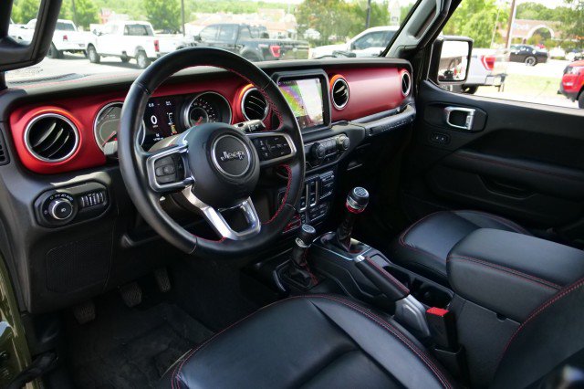Used 2021 Jeep Wrangler Rubicon AWD/4WD image 3