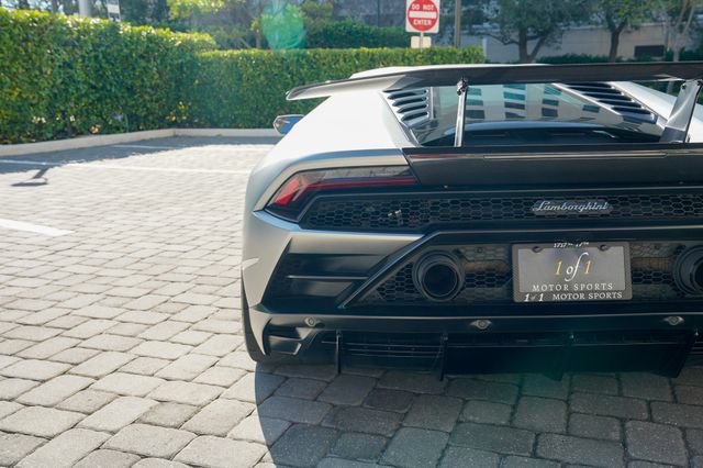Used 2020 Lamborghini Huracan EVO AWD/4WD image 22