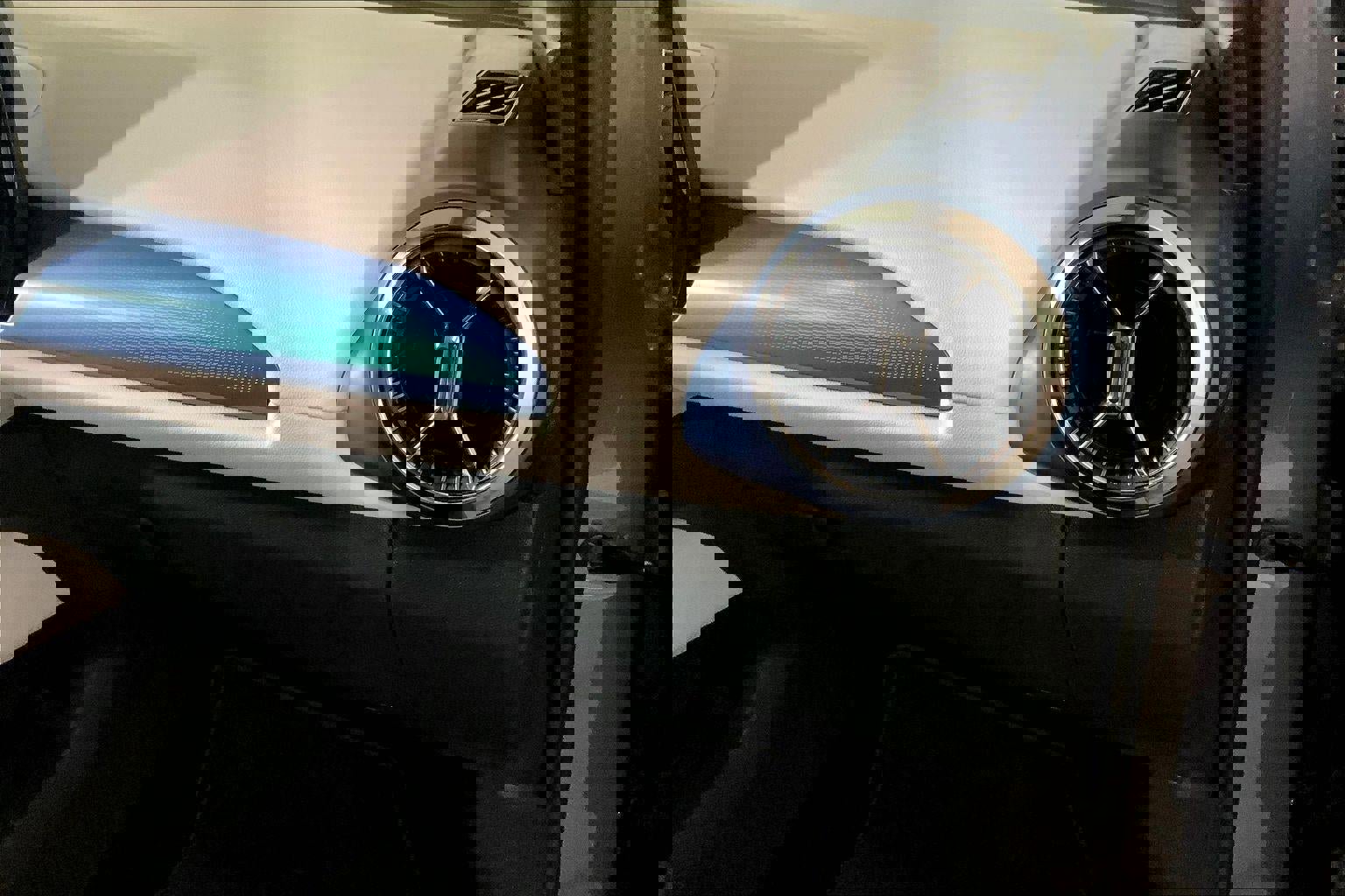 Used 2025 Chevrolet Equinox EV LT image 16