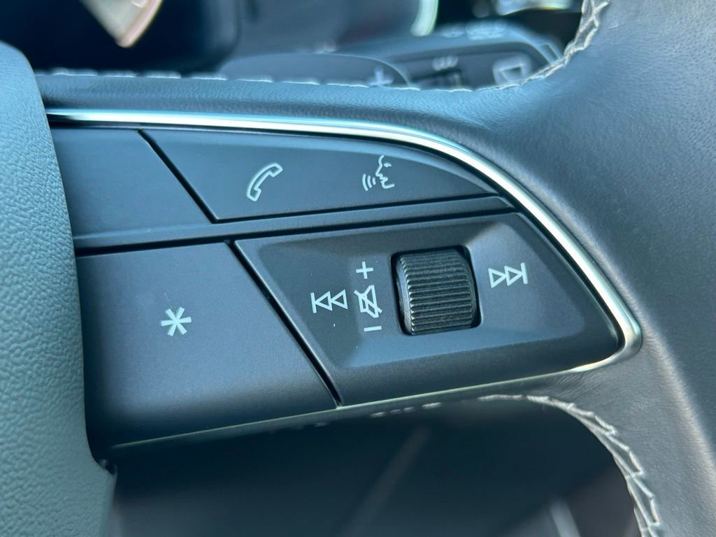 Used 2023 Audi Q8 Premium w/ Convenience Package image 25