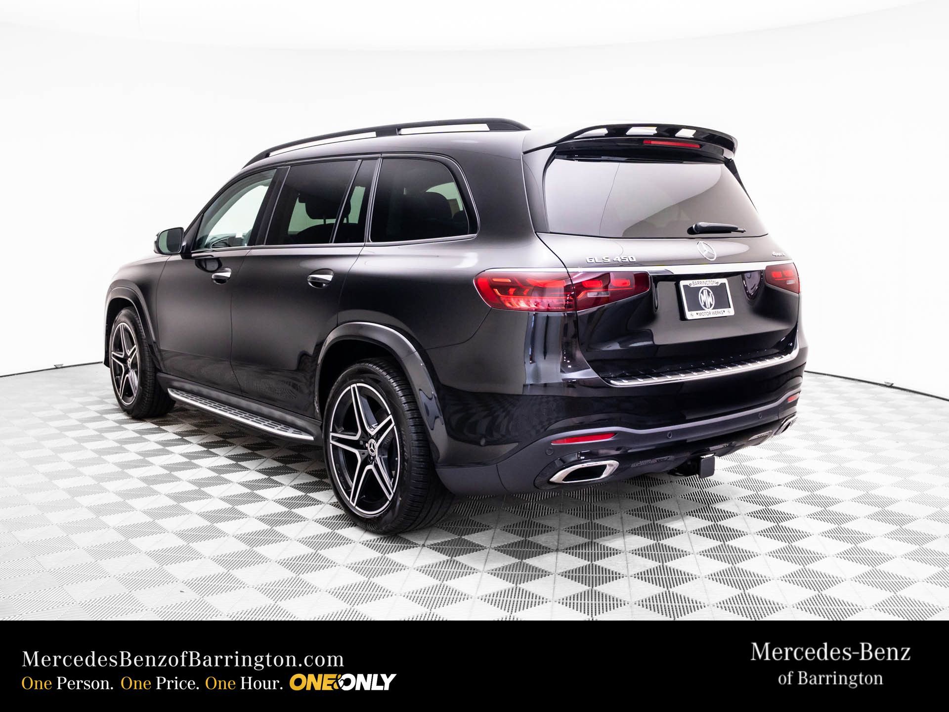 New 2026 Mercedes-Benz GLS 450 4MATIC image 3