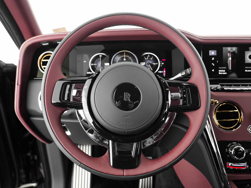 New 2026 Rolls-Royce Cullinan AWD/4WD image 10