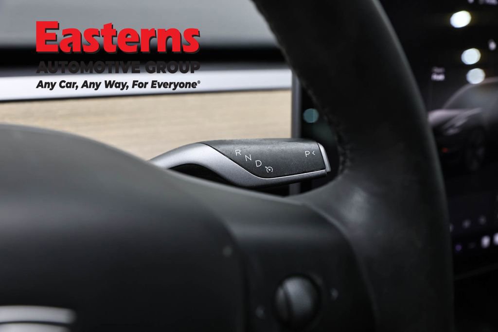 Used 2023 Tesla Model 3 Standard Range image 13