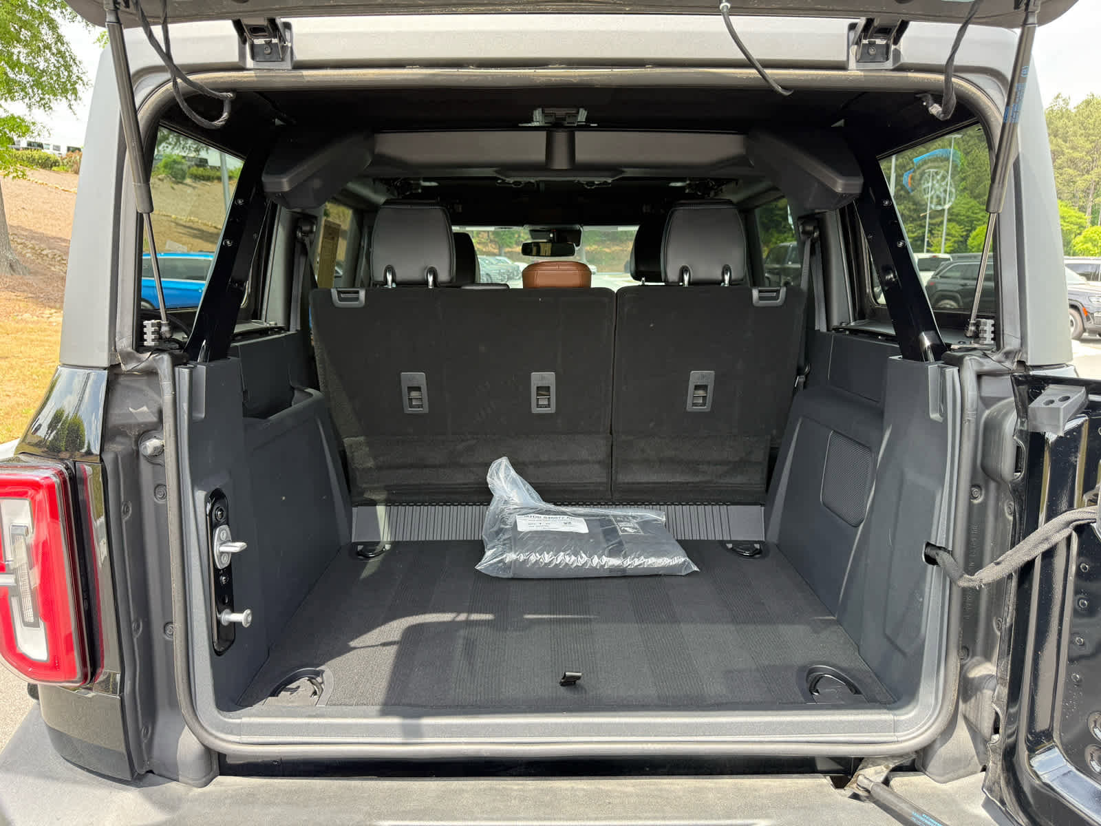 Used 2024 Ford Bronco Outer Banks image 26