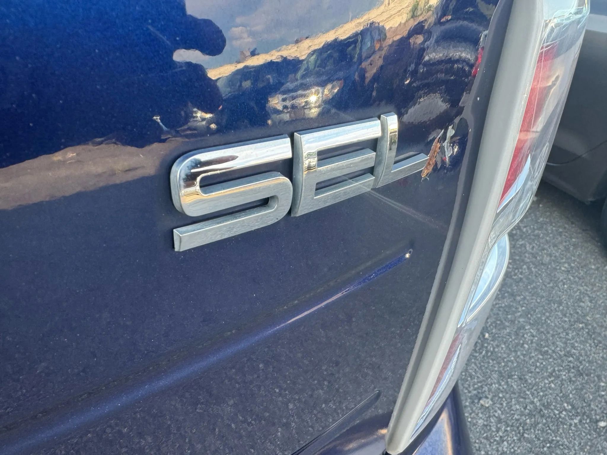 Used 2011 Ford Flex SEL w/ Rapid Spec Order Code FWD image 30