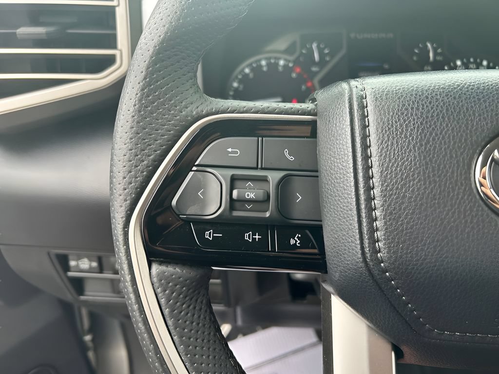 Used 2023 Toyota Tundra SR5 w/ SR5 Premium Package AWD/4WD image 18