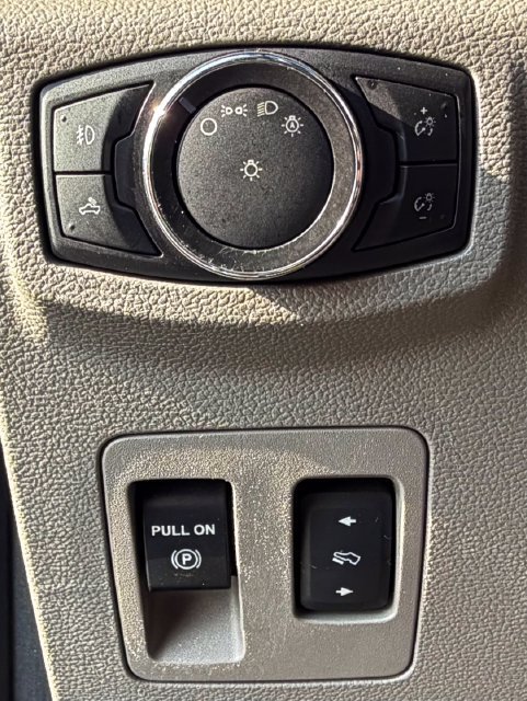 Used 2015 Ford F150 XLT w/ Equipment Group 301A Mid RWD image 21