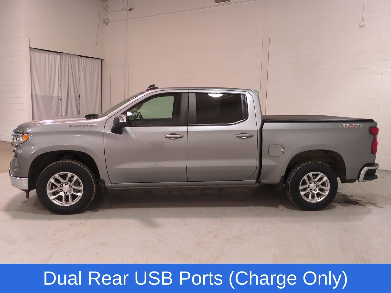 Used 2023 Chevrolet Silverado 1500 LT w/ Protection Package image 6