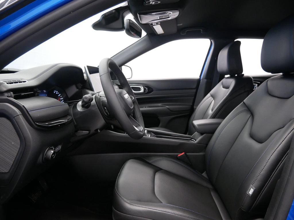 New 2026 Jeep Compass Limited AWD/4WD image 13