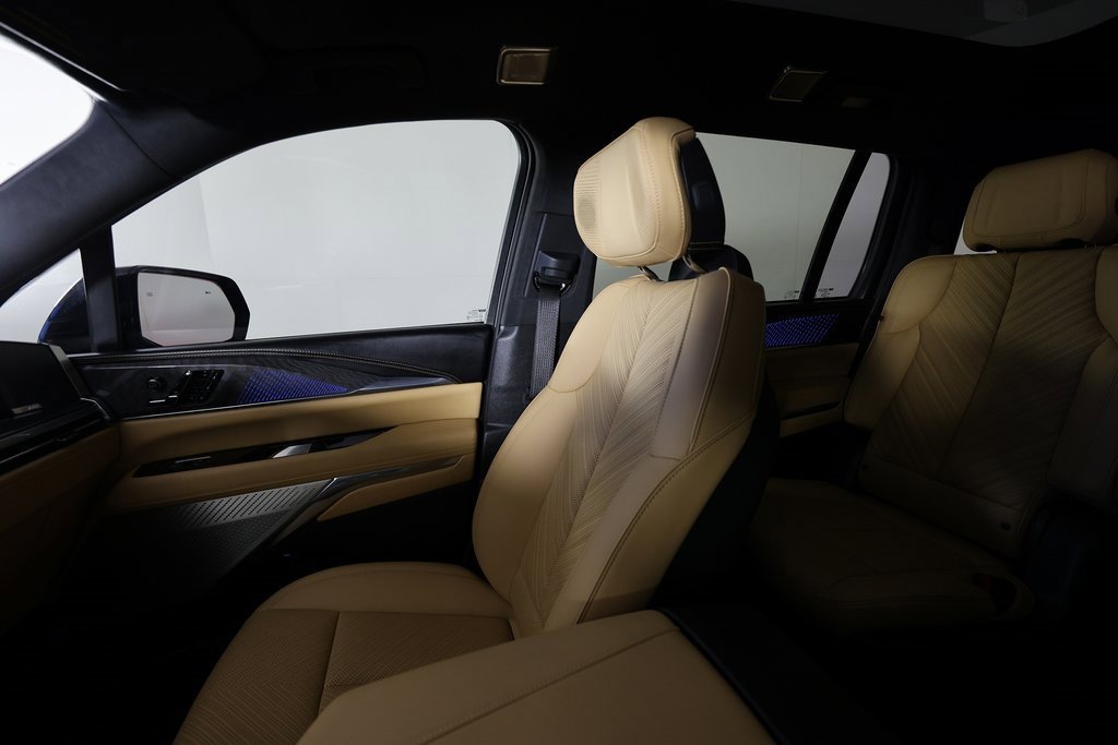 Used 2025 Cadillac Escalade IQ Sport 2 image 42