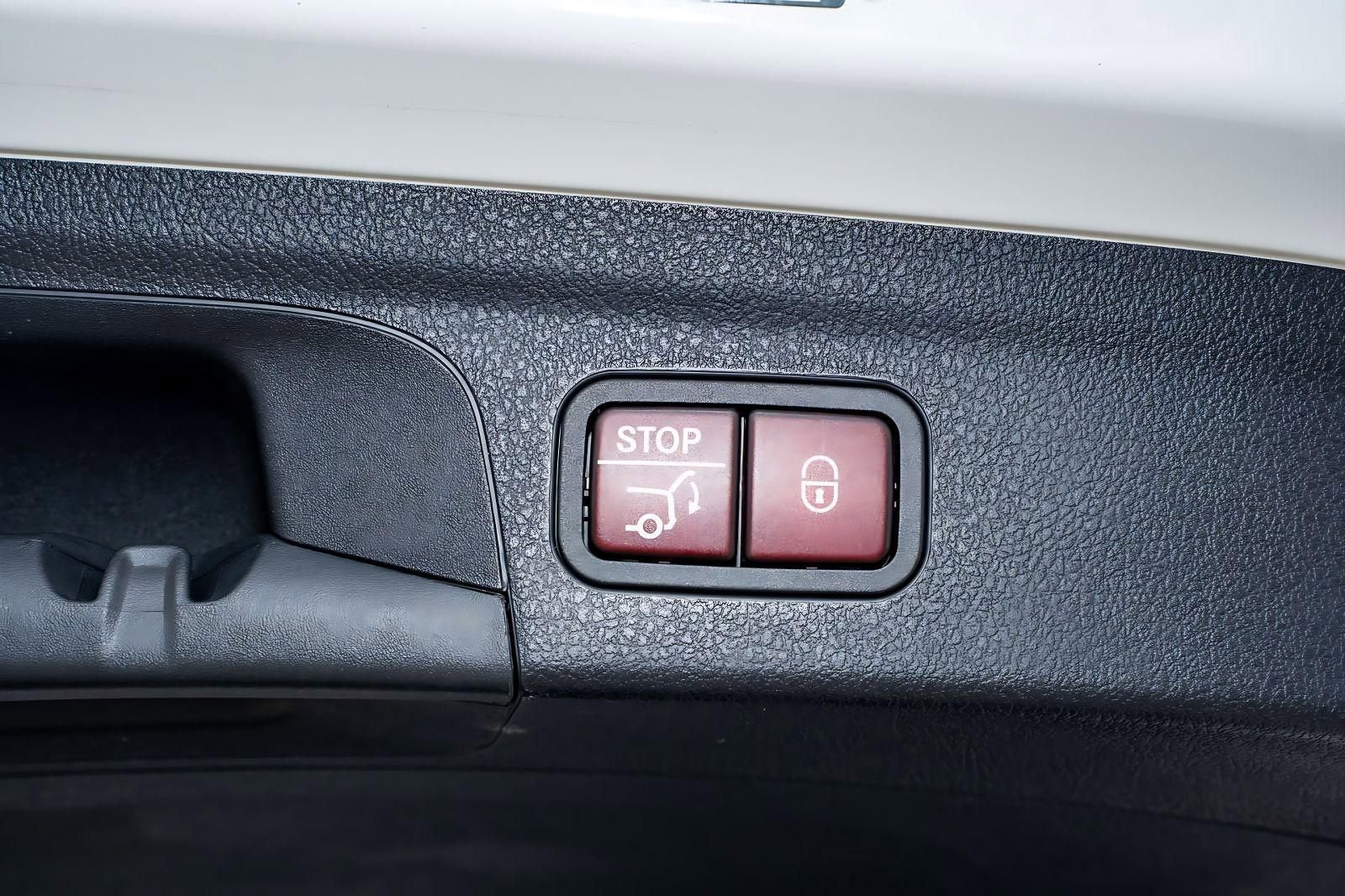 Used 2022 Mercedes-Benz GLE 350 4MATIC image 10