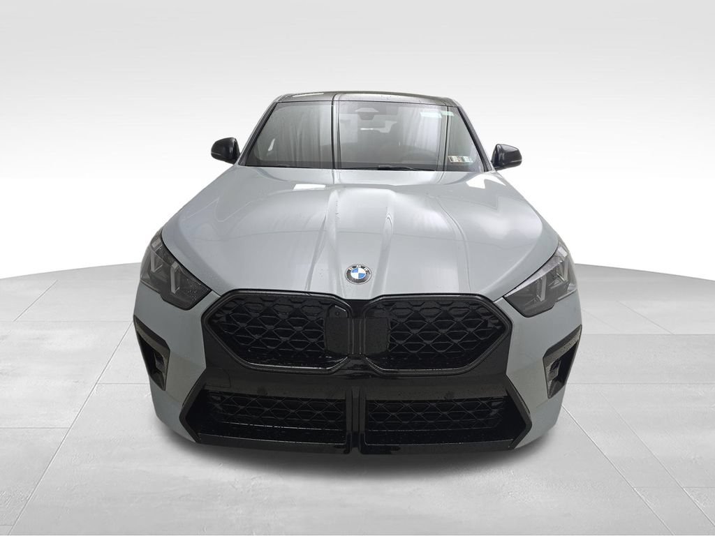 New 2026 BMW X2 xDrive28i w/ Technology Package AWD/4WD image 3