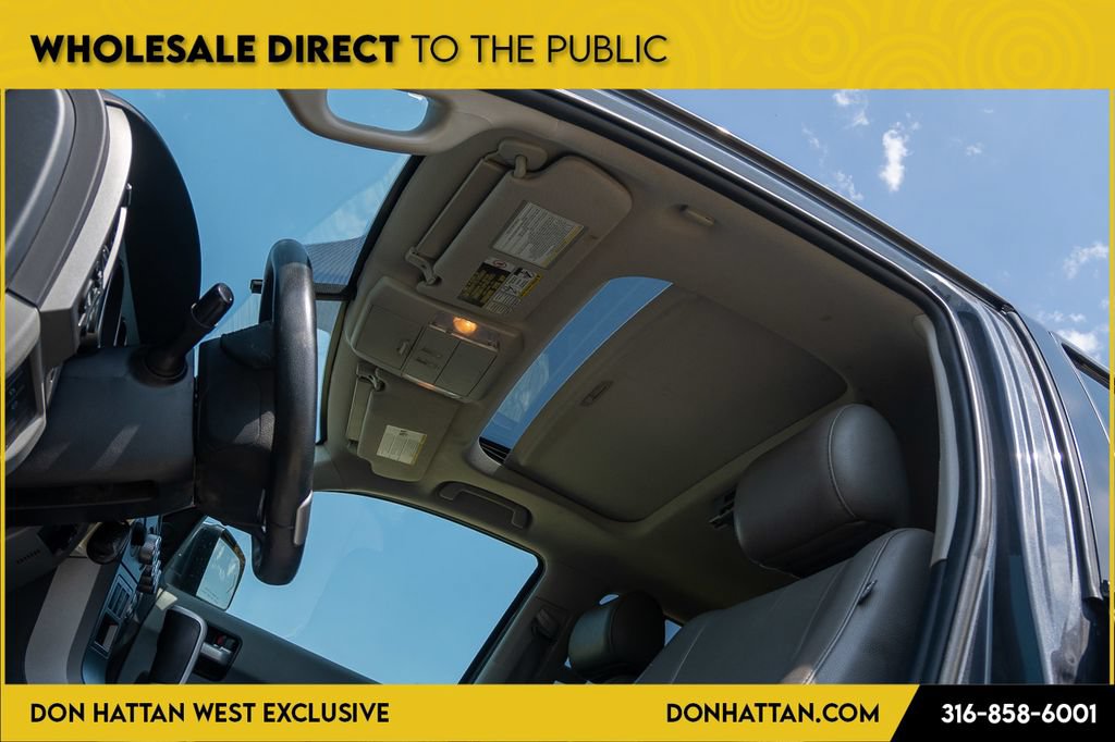 Used 2015 Toyota Sequoia Limited AWD/4WD image 20