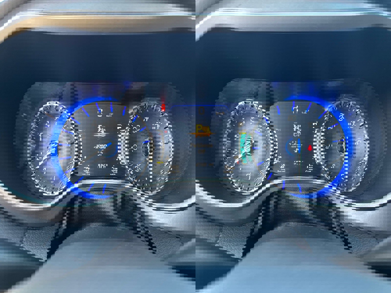 Used 2024 Chrysler Pacifica Touring-L image 26