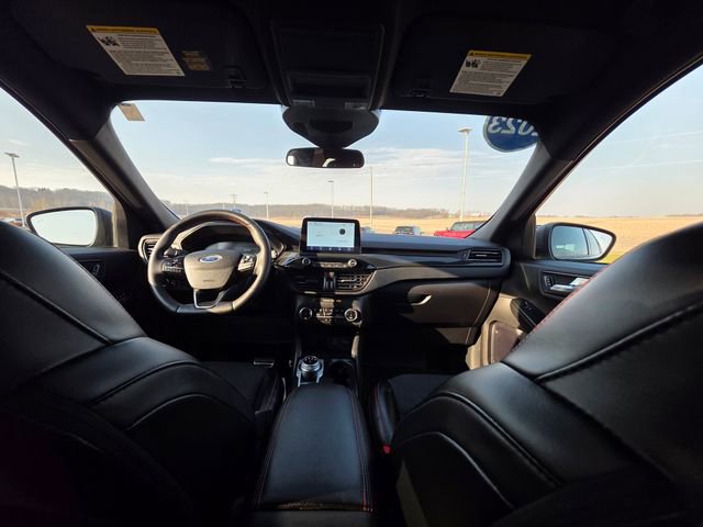 Used 2023 Ford Escape ST-Line image 35