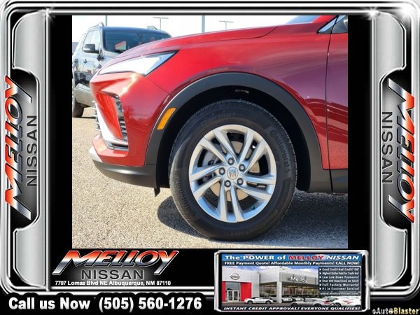 Used 2025 Buick Envista Preferred image 10