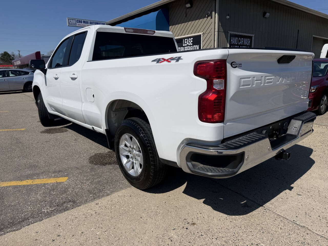 Used 2021 Chevrolet Silverado 1500 LT w/ Safety Package II AWD/4WD image 22