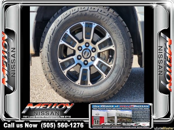 Used 2021 Nissan Titan SV w/ SV Convenience Package image 11