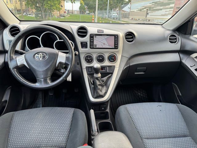 Used 2009 Toyota Matrix XRS image 22