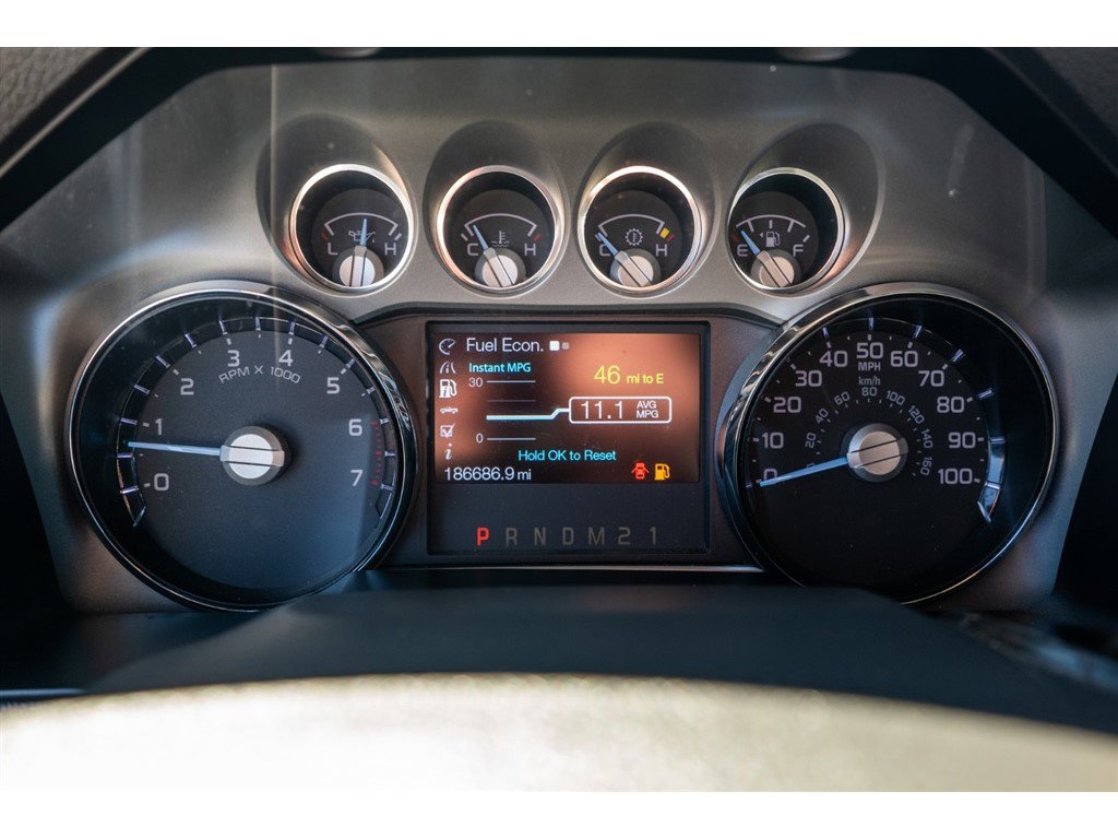 Used 2014 Ford F250 Lariat w/ Lariat Interior Package image 10