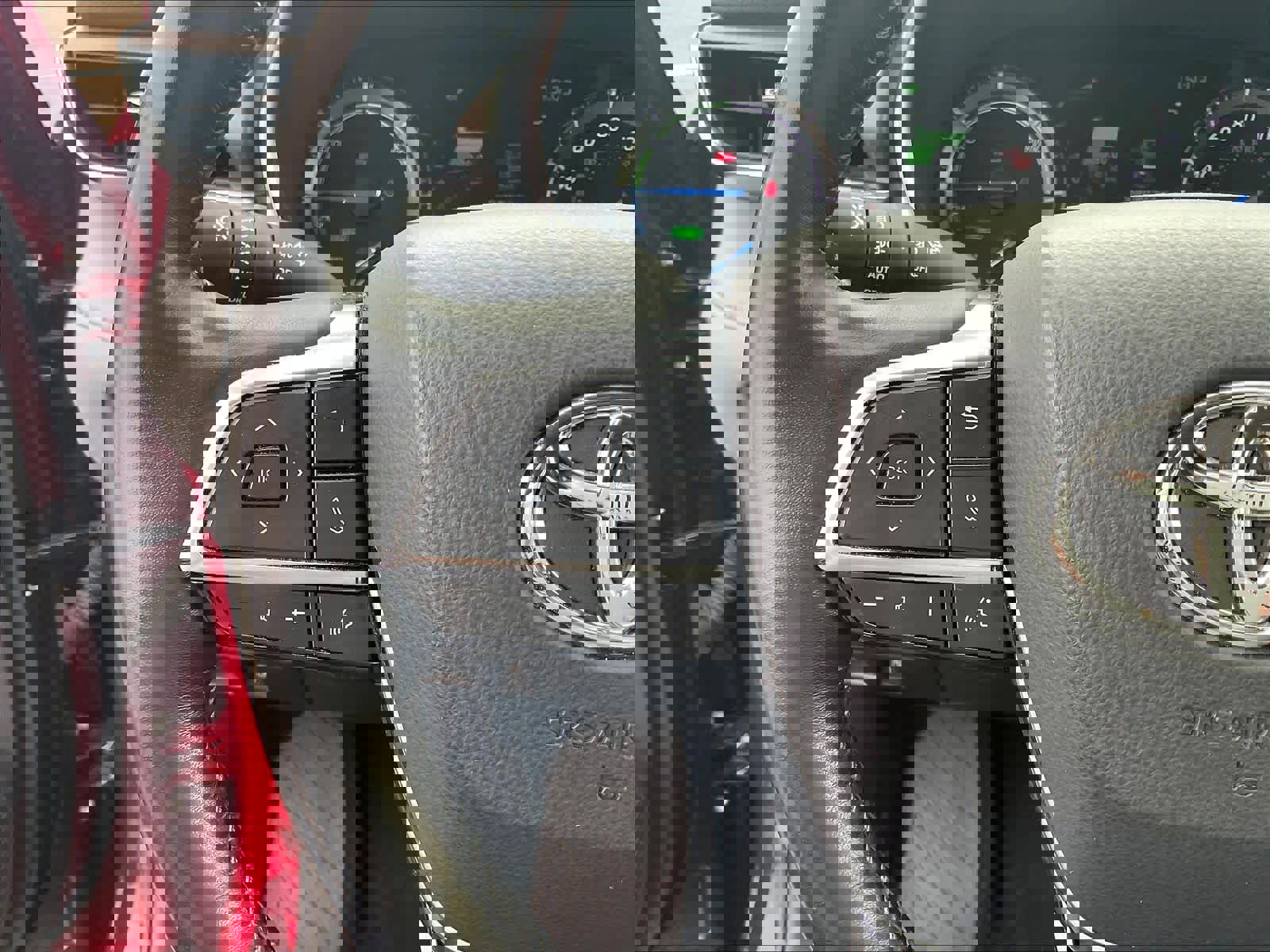 Used 2021 Toyota Highlander Limited image 19