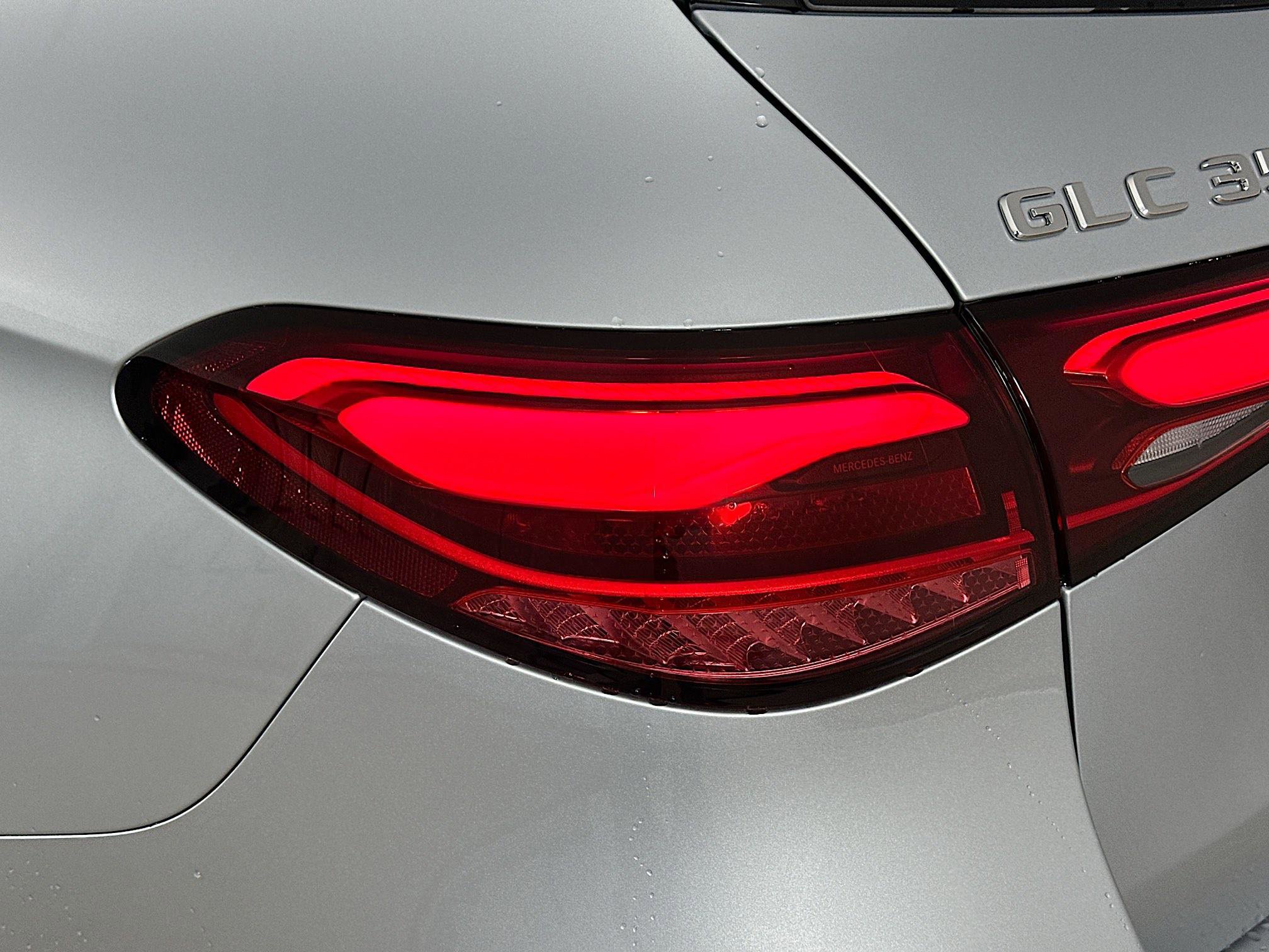 Certified 2025 Mercedes-Benz GLC 350e 4MATIC image 40