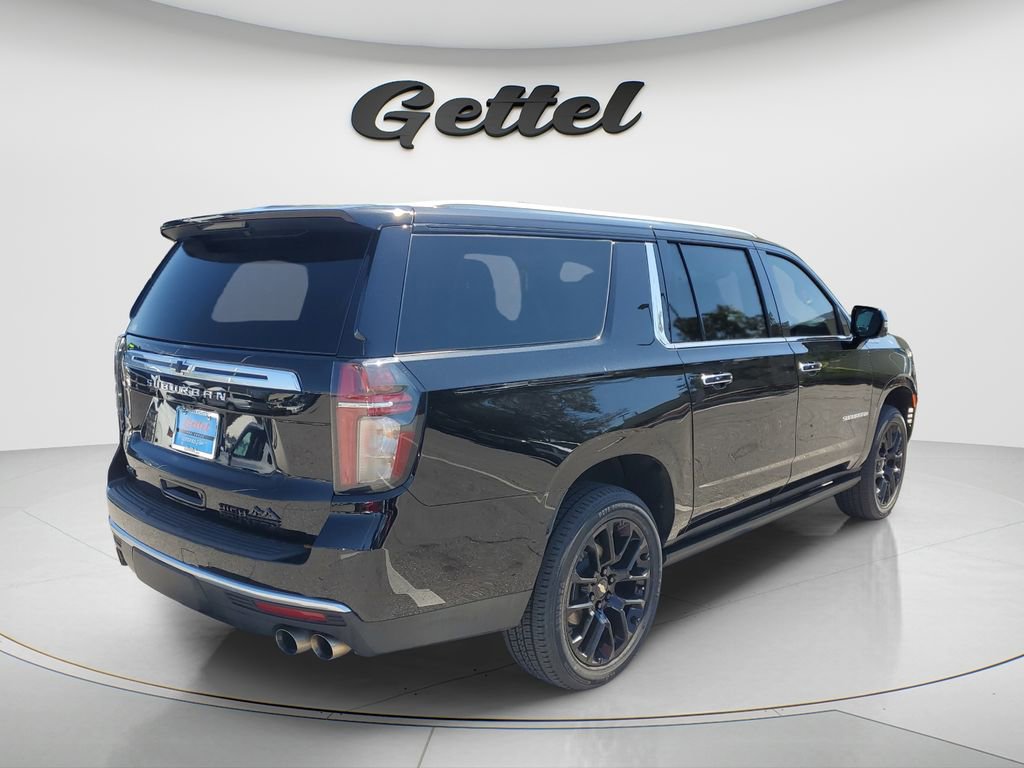 Used 2023 Chevrolet Suburban High Country image 12