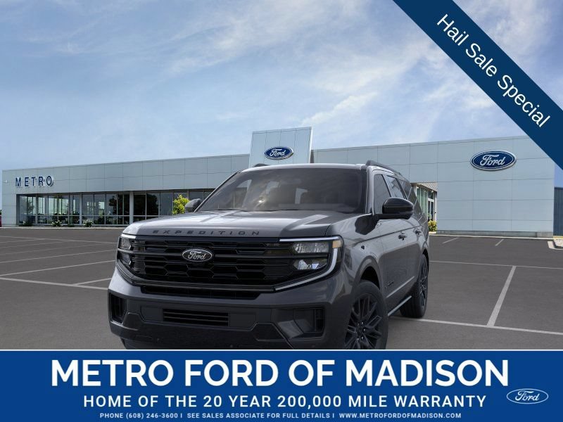 New 2025 Ford Expedition Platinum w/ Stealth Performance Package AWD/4WD image 2