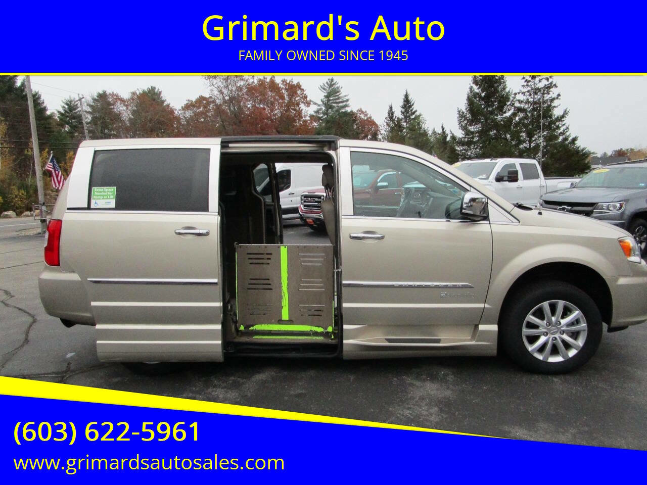 Used 2014 Chrysler Town & Country Touring-L w/ Driver Convenience Group