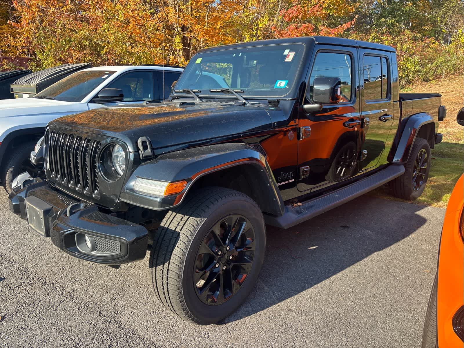 Used 2022 Jeep Gladiator Overland AWD/4WD image 1