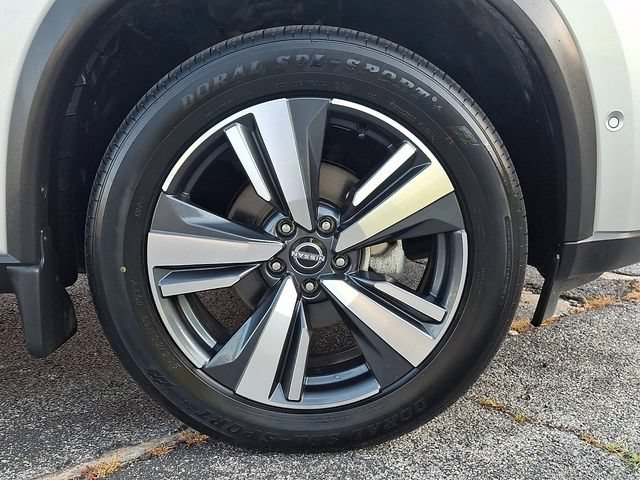 Used 2022 Nissan Rogue SL w/ SL Premium Package AWD/4WD image 9