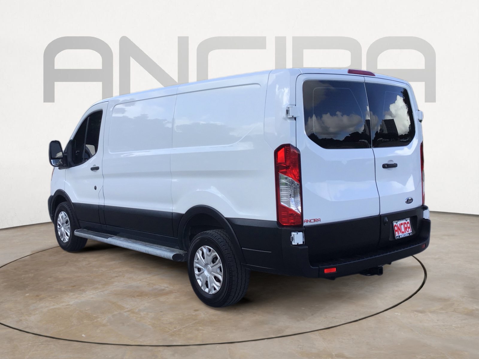Used 2022 Ford Transit 250 Low Roof w/ Exterior Upgrade Package RWD image 7