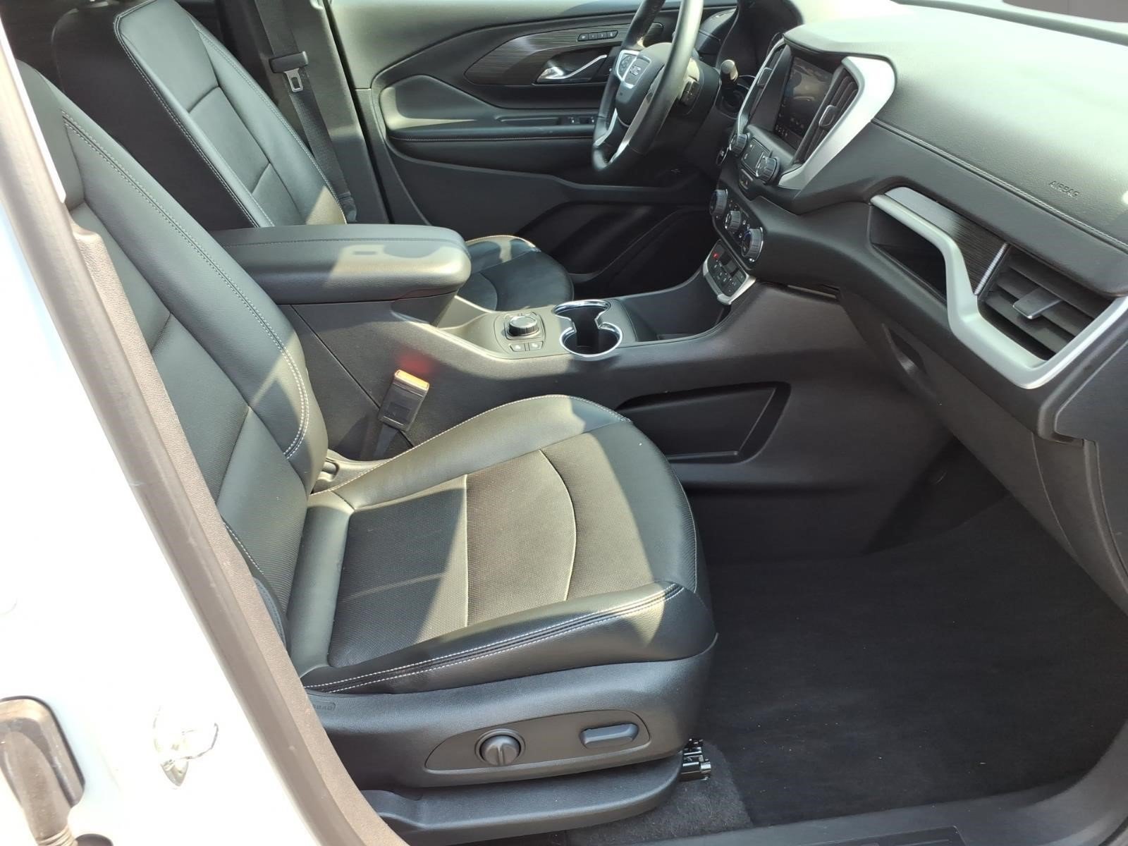 Used 2023 GMC Terrain SLT w/ Elevation Edition AWD/4WD image 6