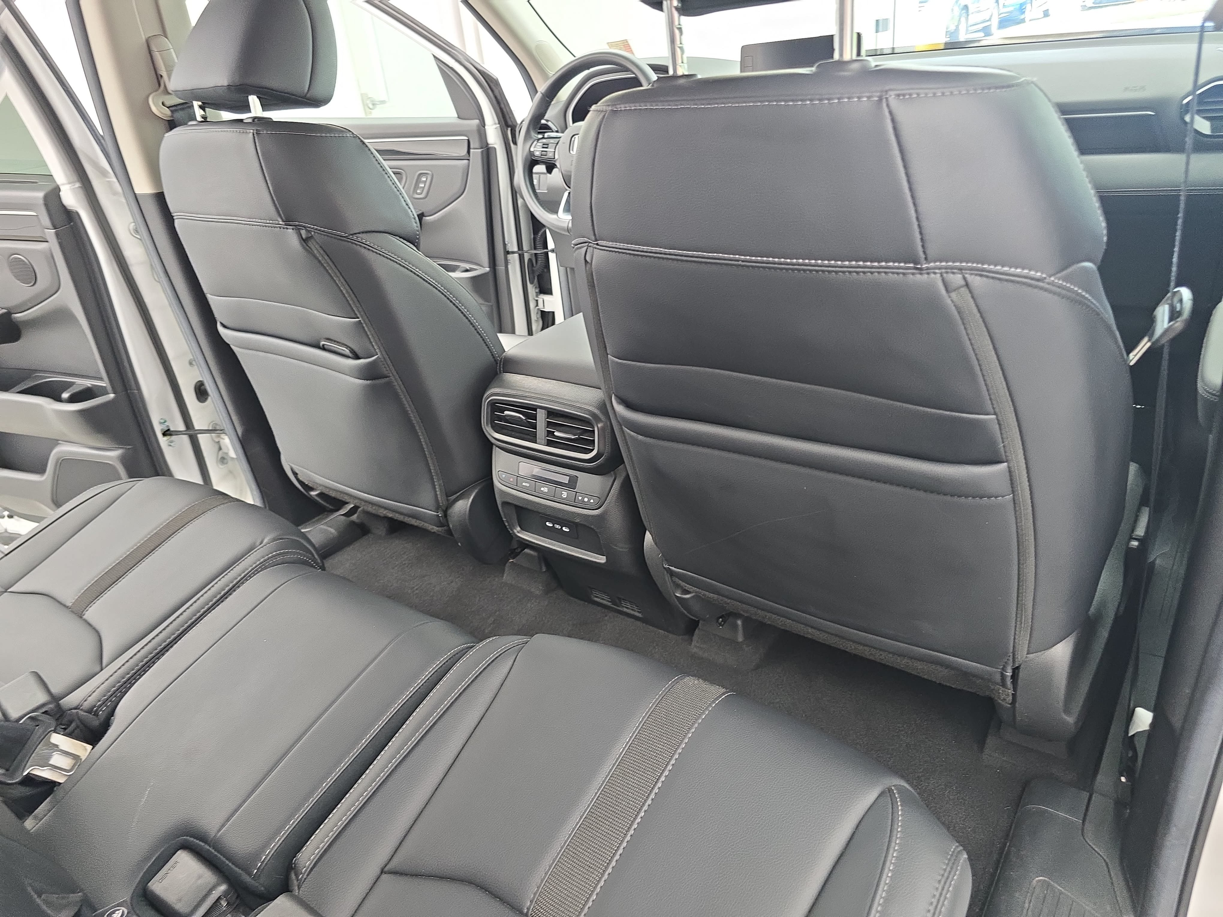 Certified 2025 Honda Pilot EX-L image 11
